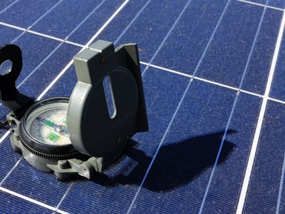 Inclinazione dei pannelli fotovoltaici: cosa sapere Inclinazione dei pannelli fotovoltaici: cosa sapere